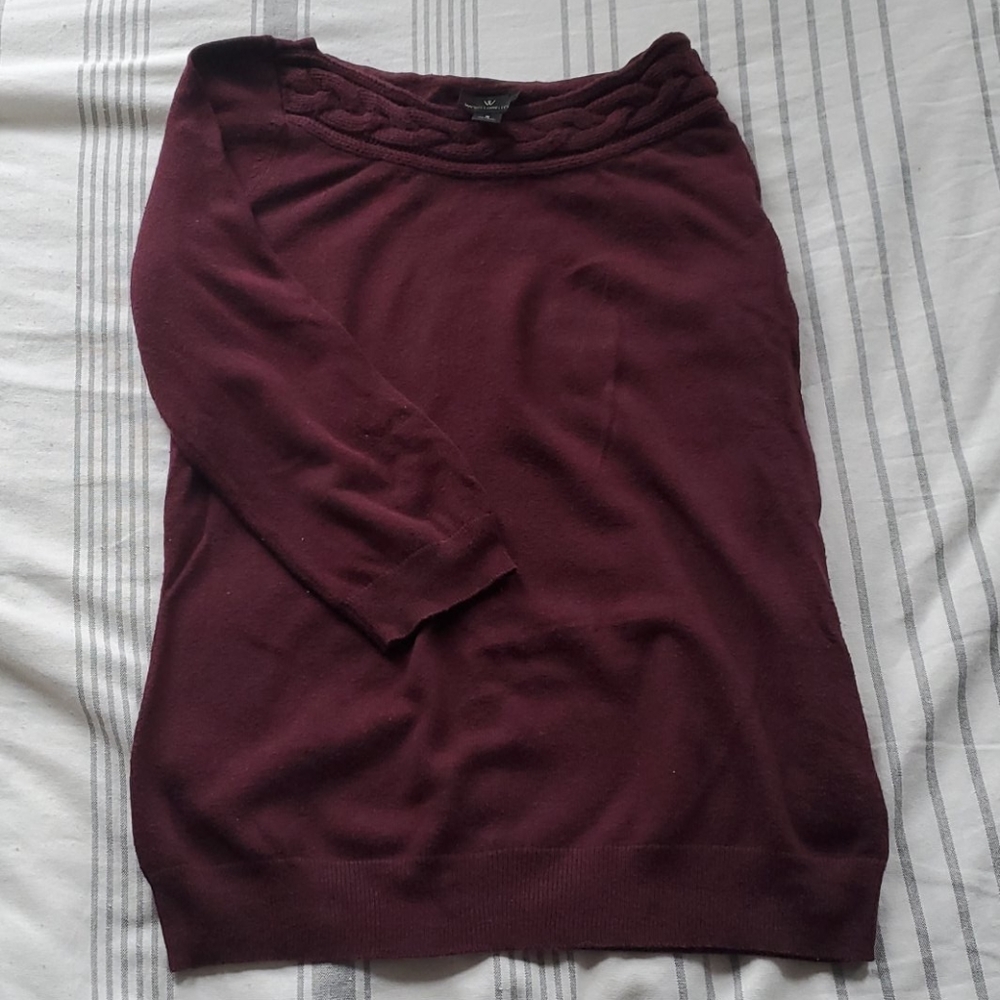 Maroon 3/4 Sleeve Sweater